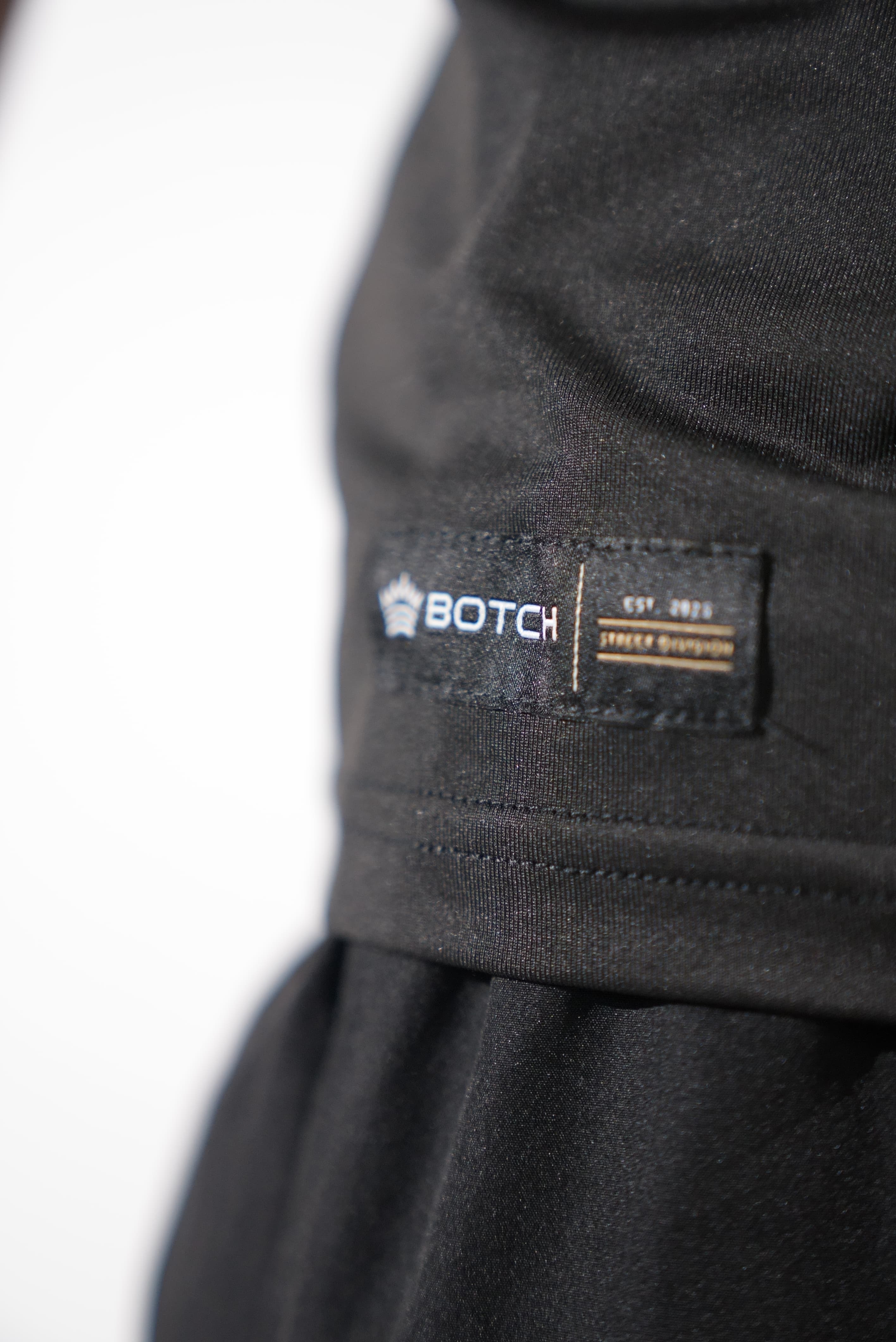 BOTCH STREET SET  — vue 7