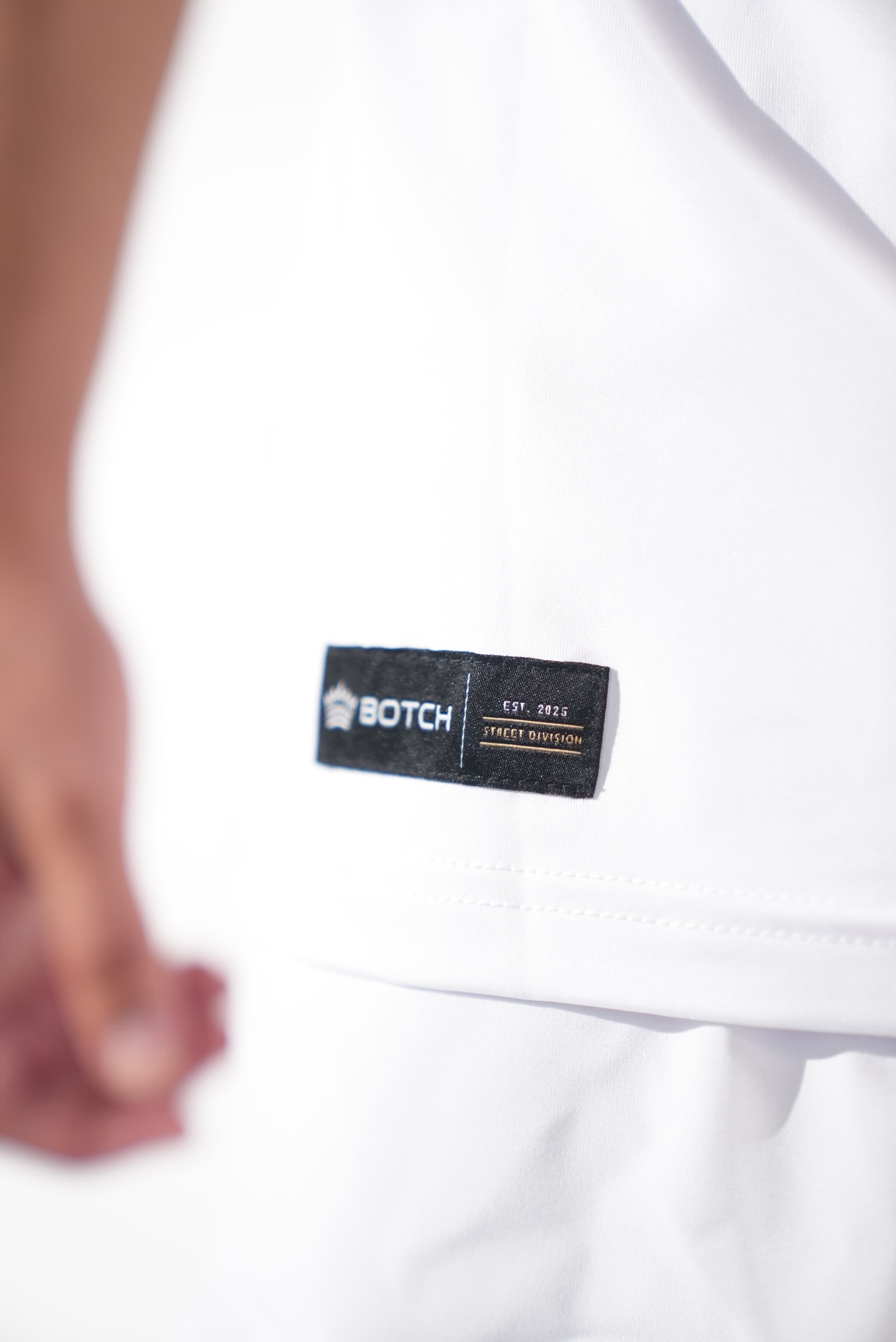 BOTCH T-SHIRT WHITE — vue 6